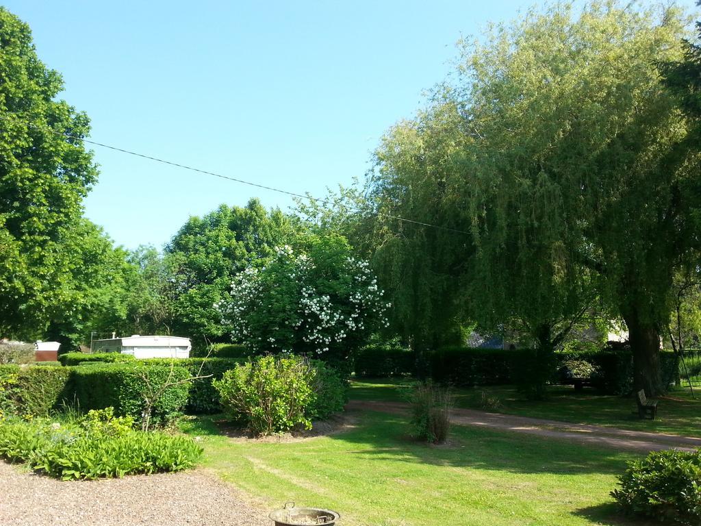 Camping Le Picardy Hotel Pinchefalise Exterior photo