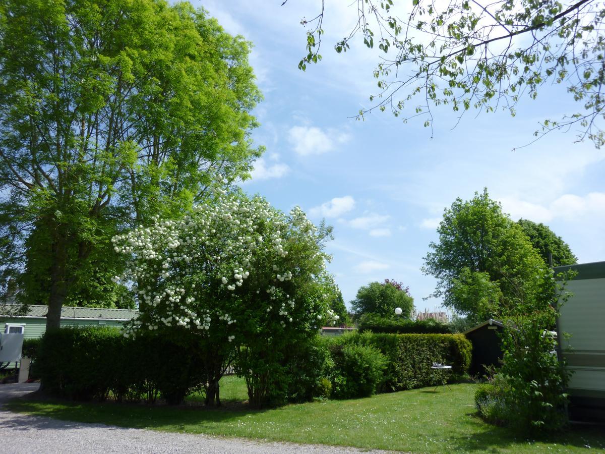 Camping Le Picardy Hotel Pinchefalise Exterior photo